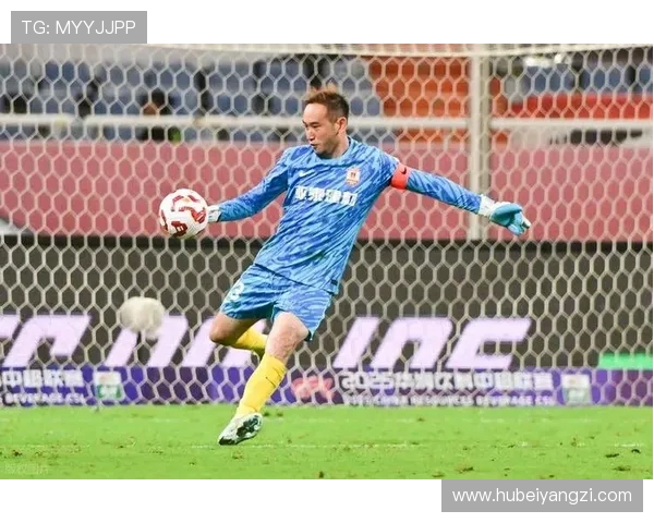 东体称亚泰遭绝平源于保级重压致球员心理承压出现明显持续波动 东体称亚泰遭绝平源于保级重压致球员心理承压出现明显持续波动